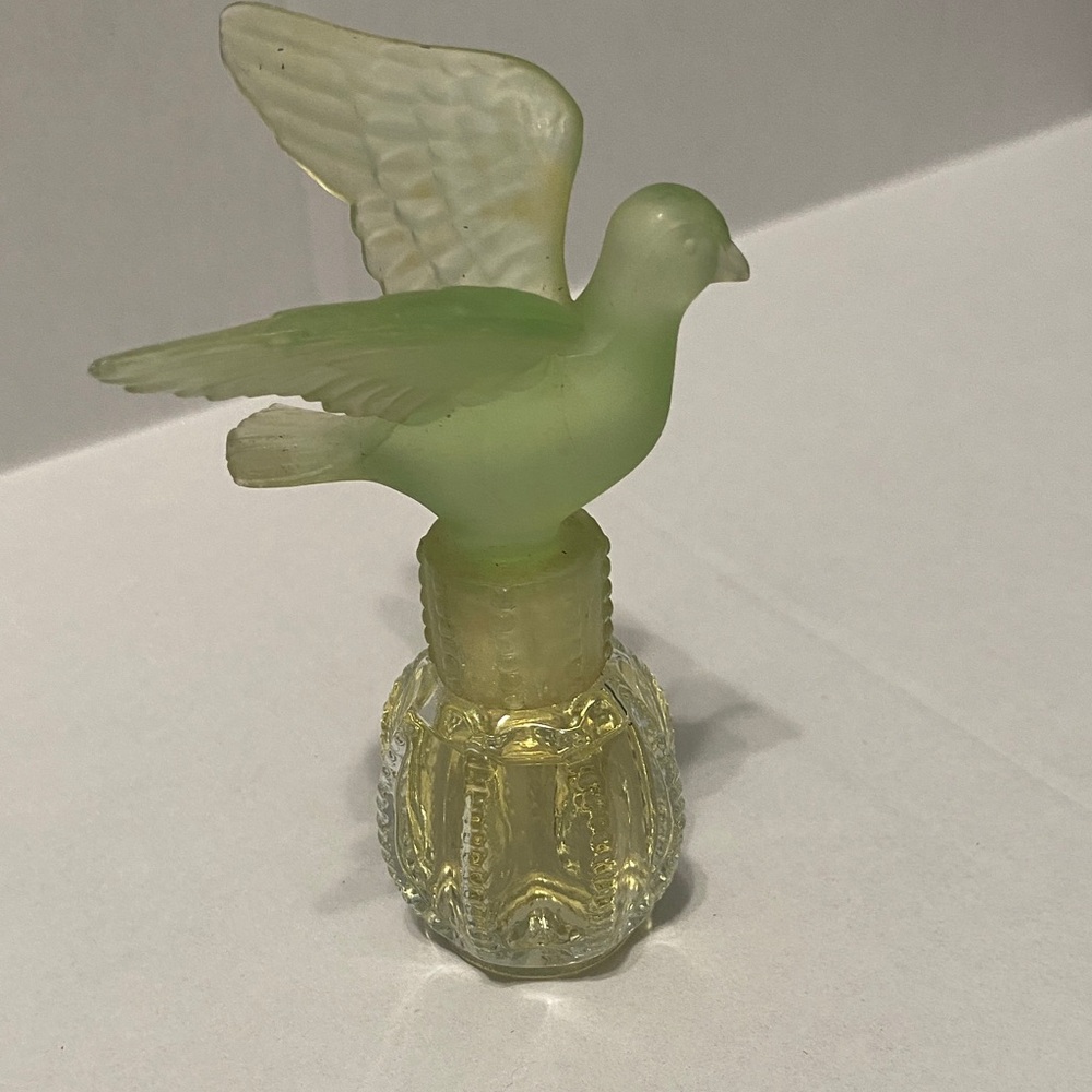 Vintage Delagar Royal Green Dove Perfume Bottle